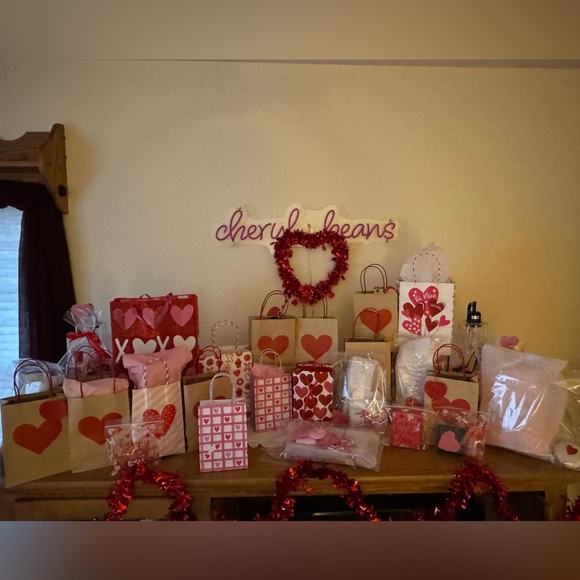 All Brands Accessories - 🩷🩷VALENTINE MYSTERY SHOW🩷🩷